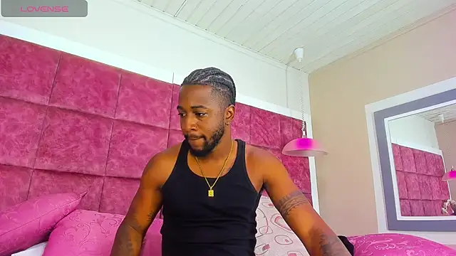 Drake Nassir4 online show from February 17, 2:04 pm