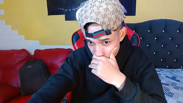 jose sexycumm online show from September 10, 8:31 pm