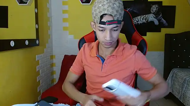 jose sexycumm online show from October 10, 7:13 pm