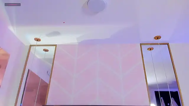 GabyPetit online show from November 29, 7:50 pm