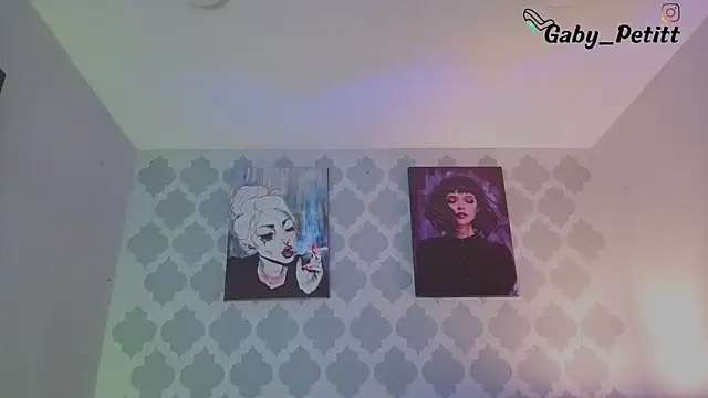 Snapshot of GabyPetit chatting on June 22, 7:55 pm GabyPetit online show from June 22, 7:55 pm