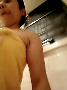 Snapshot of doggiepossession chatting on March 8, 12:41 pm doggiepossession online show from March 8, 12:41 pm