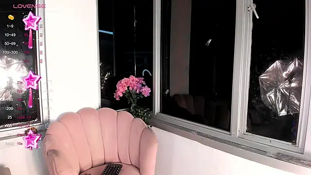 Snapshot of Megan_Lim chatting on January 6, 10:24 am Megan Lim online show from January 6, 10:24 am