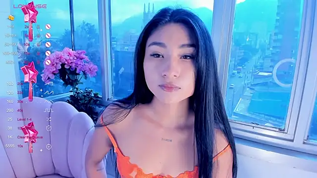 Snapshot of Megan_Lim chatting on January 9, 1:24 pm Megan Lim online show from January 9, 1:24 pm