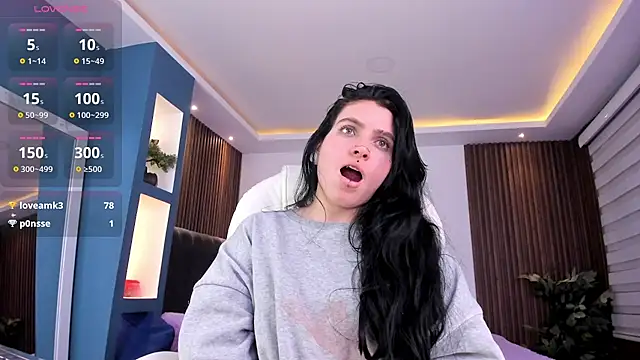 Lucy Smith2 online show from February 7, 7:07 am