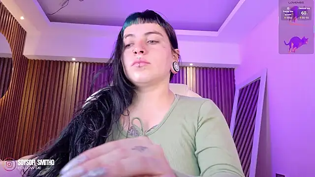 Lucy Smith2 online show from March 18, 3:53 am