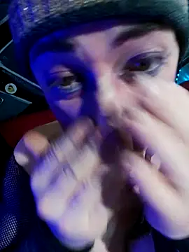 Boo-boo kittyfux online show from November 1, 3:30 am