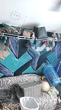 Snapshot of Boo-boo_kittyfux chatting on January 16, 4:11 pm Boo-boo kittyfux online show from January 16, 4:11 pm