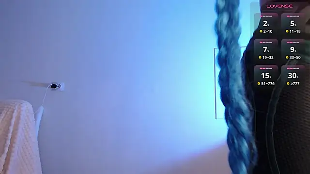 Snapshot of Eva_Hailey_ chatting on December 5, 5:04 am Eva Hailey online show from December 5, 5:04 am