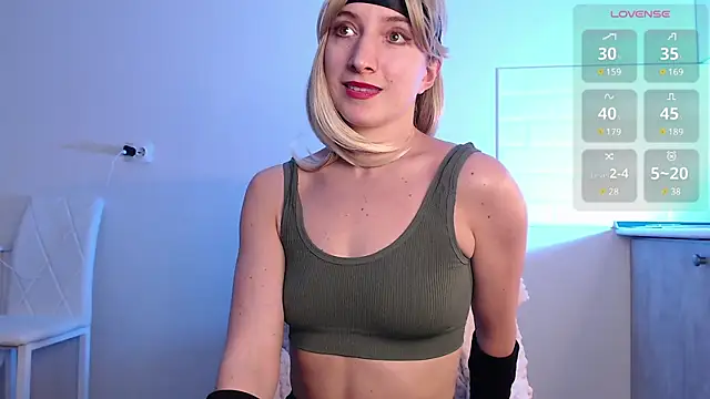 Snapshot of Eva_Hailey_ chatting on January 28, 8:04 am Eva Hailey online show from January 28, 8:04 am