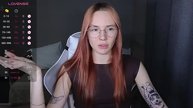 littlevildevil online show from November 24, 10:48 am