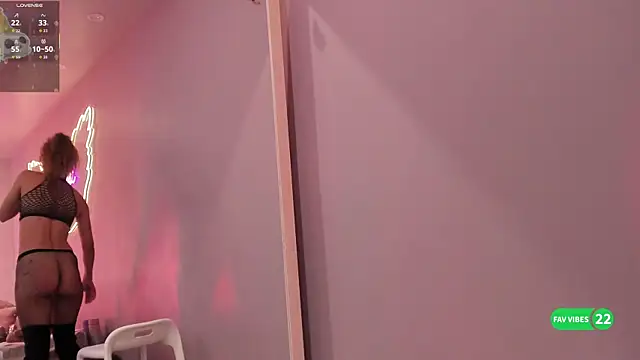 Ninna monroe  online show from November 8, 4:18 pm