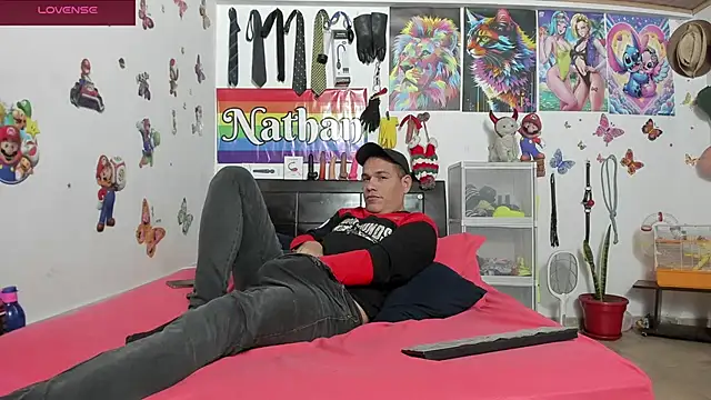 Snapshot of nathan_sanchez chatting on October 14, 7:31 am nathan sanchez online show from October 14, 7:31 am