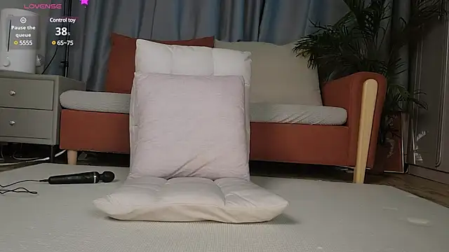 Youth3  online show from January 12, 1:58 pm