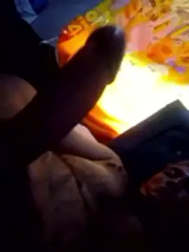 Snapshot of BingedHearts chatting on March 8, 12:20 pm BingedHearts online show from March 8, 12:20 pm