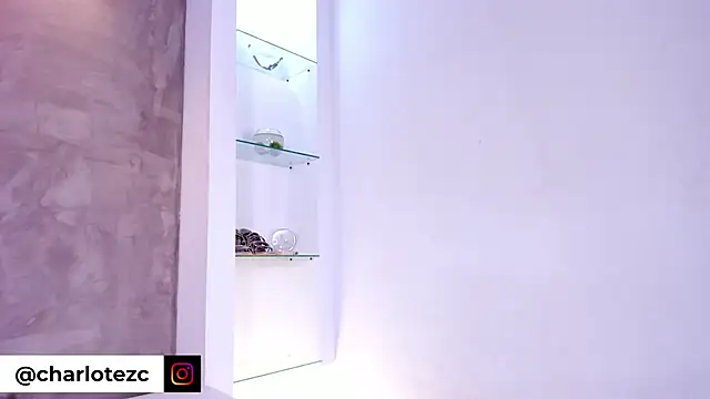 Snapshot of Charlote_zc chatting on September 8, 7:57 pm Charlote zc online show from September 8, 7:57 pm