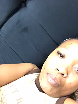 Snapshot of SZA_Doja chatting on June 2, 10:23 pm SZA Doja online show from June 2, 10:23 pm
