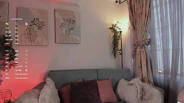 aisha bx online show from February 26, 12:48 pm