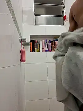 Snapshot of ultilizadormor chatting on March 3, 9:37 pm ultilizadormor online show from March 3, 9:37 pm