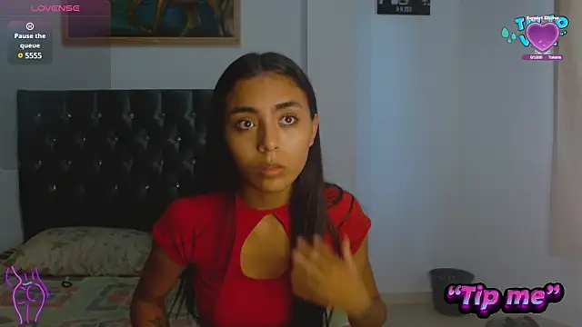 AntonellaAndNoah online show from December 5, 10:01 pm