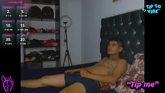 AntonellaAndNoah online show from February 7, 3:45 am