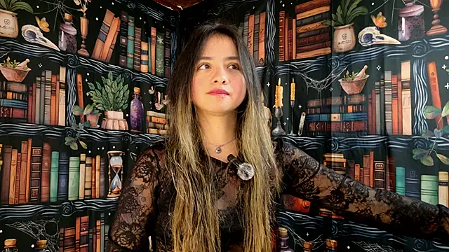 Snapshot of julietta___jackson chatting on January 16, 9:52 pm julietta jackson online show from January 16, 9:52 pm