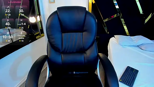 Snapshot of ninfomaria_ chatting on February 12, 10:37 pm ninfomaria online show from February 12, 10:37 pm