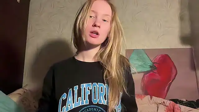 saint cat25 online show from December 8, 1:14 pm