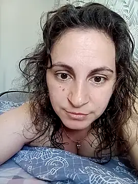 ShelaDiass online show from May 1, 5:23 am