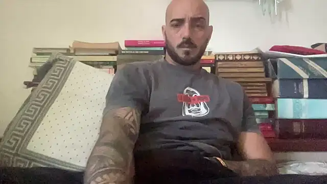 Snapshot of alessandromori91 chatting on May 16, 4:28 pm alessandromori91 online show from May 16, 4:28 pm