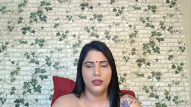 Snapshot of XIndianintimacy chatting on December 13, 7:53 pm XIndianintimacy online show from December 13, 7:53 pm