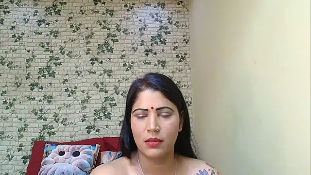 XIndianintimacy online show from February 4, 8:25 pm