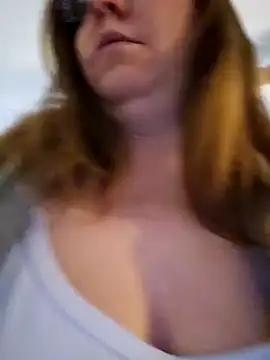 Snapshot of MsShelby40 chatting on January 30, 5:17 pm MsShelby40 online show from January 30, 5:17 pm