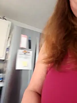 Snapshot of MsShelby40 chatting on November 8, 4:40 pm MsShelby40 online show from November 8, 4:40 pm