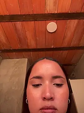 Snapshot of MollySanders___ chatting on June 21, 9:17 pm MollySanders online show from June 21, 9:17 pm