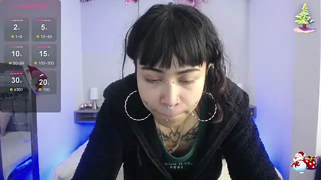 Snapshot of Violetta_Suky chatting on December 12, 12:55 pm Violetta Suky online show from December 12, 12:55 pm