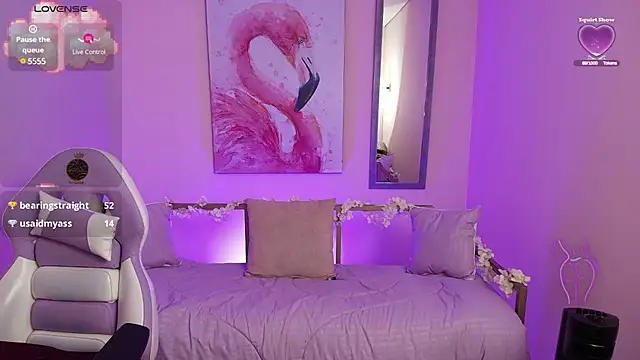 Snapshot of Violetta_Suky chatting on February 4, 3:47 pm Violetta Suky online show from February 4, 3:47 pm