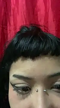 Snapshot of Violetta_Suky chatting on February 14, 1:23 am Violetta Suky online show from February 14, 1:23 am