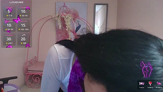 Snapshot of Violetta_Suky chatting on March 4, 1:59 pm Violetta Suky online show from March 4, 1:59 pm