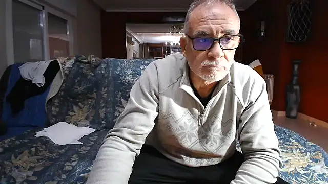 maduroguapo online show from January 6, 9:54 pm