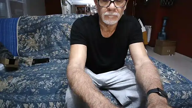 maduroguapo online show from January 9, 9:47 pm