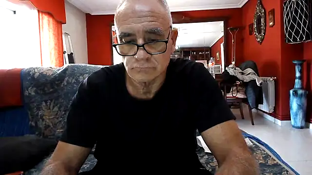 Snapshot of maduroguapo chatting on May 19, 9:37 am maduroguapo online show from May 19, 9:37 am