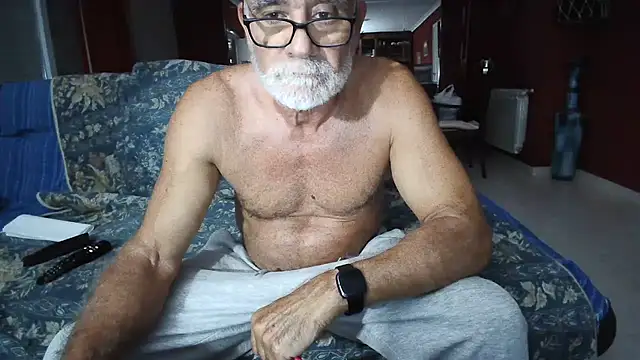 Snapshot of maduroguapo chatting on July 3, 9:32 pm maduroguapo online show from July 3, 9:32 pm