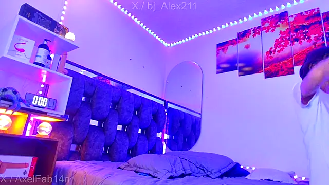 Alex and Fabian online show from November 23, 8:41 pm