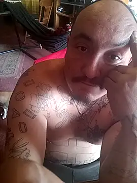 Snapshot of wilsons12 chatting on May 6, 8:14 pm wilsons12 online show from May 6, 8:14 pm