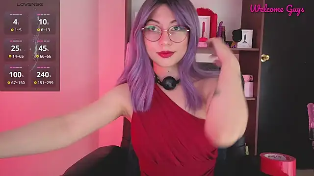 Snapshot of Celeste_Ford_18 chatting on June 14, 7:27 pm Celeste Ford 18 online show from June 14, 7:27 pm
