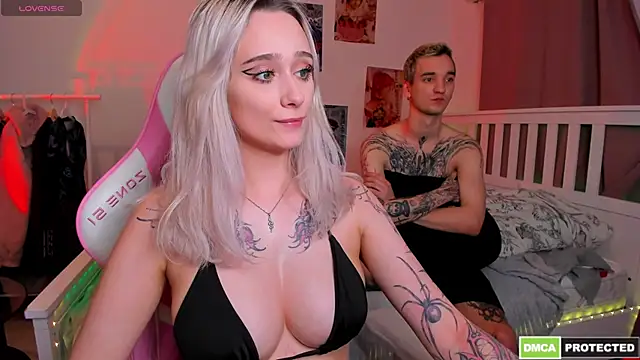 arlen here online show from December 17, 1:39 am