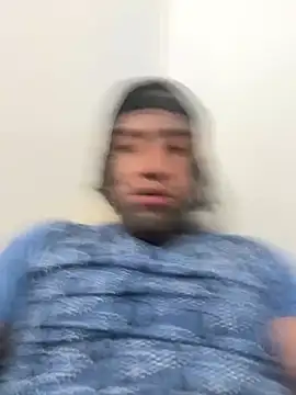 Snapshot of Azazelihornyasf chatting on February 18, 9:38 am Azazelihornyasf online show from February 18, 9:38 am