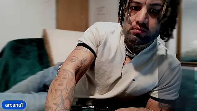 Snapshot of Azazelihornyasf chatting on March 8, 10:24 pm Azazelihornyasf online show from March 8, 10:24 pm