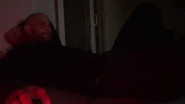 Snapshot of Zbochunec chatting on November 8, 9:02 pm Zbochunec online show from November 8, 9:02 pm